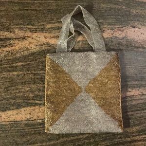 Vieux Carré unique vintage beaded retro theater / evening purse